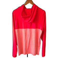 Under Armour Men's hooded Shirt Medium Loose Heatgear Corpus Christi Long sleeve