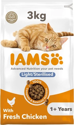 IAMS Complete Dry Cat Food for Adult 1+ Cats with Chicken 3 kg