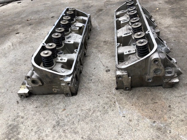 Par de culatas Land Rover Range/Descubrimiento 95 96 97 98 99 00 01 02 Foto 4 de 4