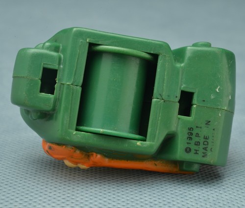 1995 Taco Bell Fast Food Toy: Fred's Golf Cart from The Flintstones - Picture 5 of 5