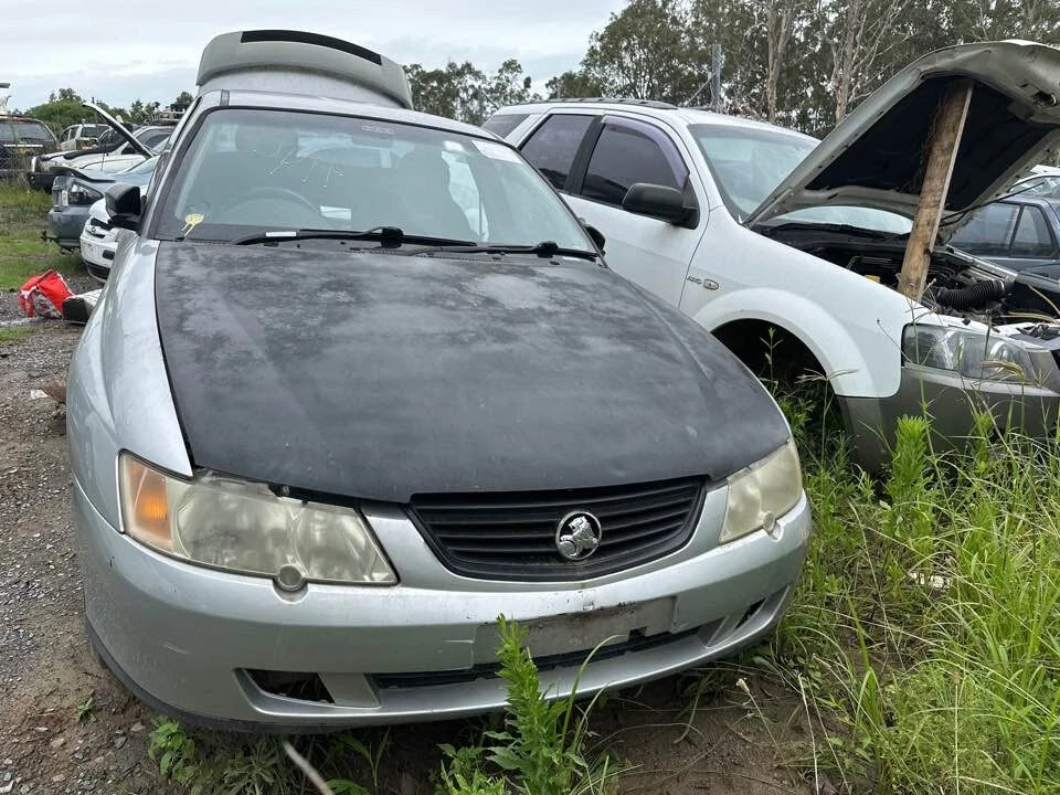 Holden Commodore VY VZ Right Drivers Sunvisor 2001-2004 #B515 - image 2 of 4