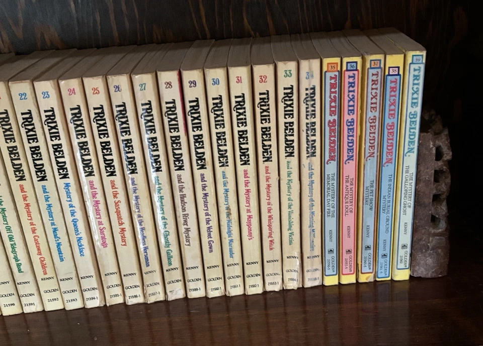 Trixie Belden - Complete Book Set 1 - 39 Paperbacks - Image 4 of 4