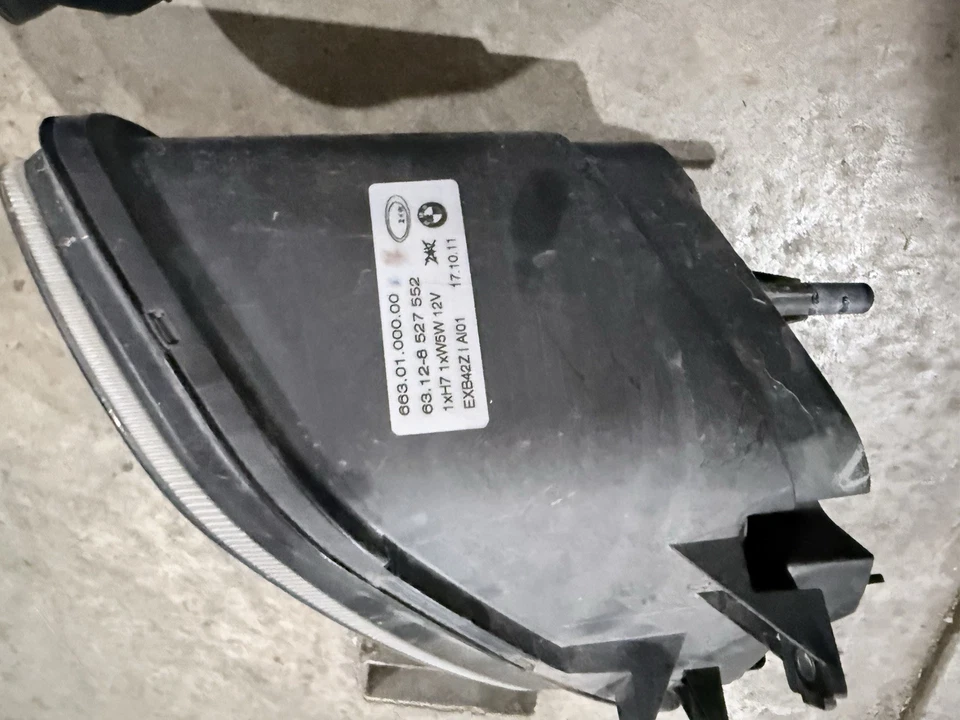 2012 BMW S1000RR OEM Headlights Headlamps Left Right Pair - Image 3 of 4