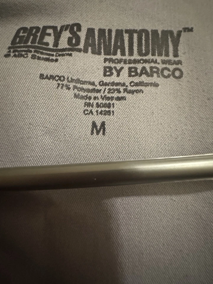 Women’s Greys Anatomy Navy Blue V Neck Scrub Tops Various Styles Size M - Image 4 of 4