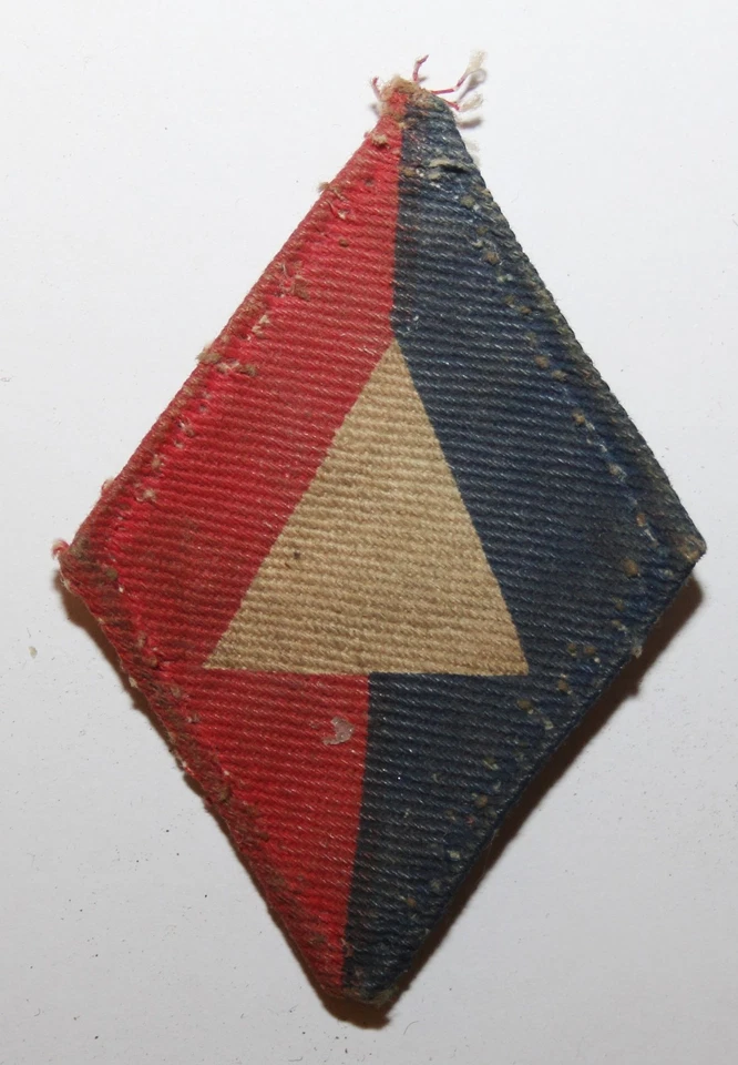 1939  to 45 World War II Original & Genuine Cloth Formation etc Patches - Image 2 of 4