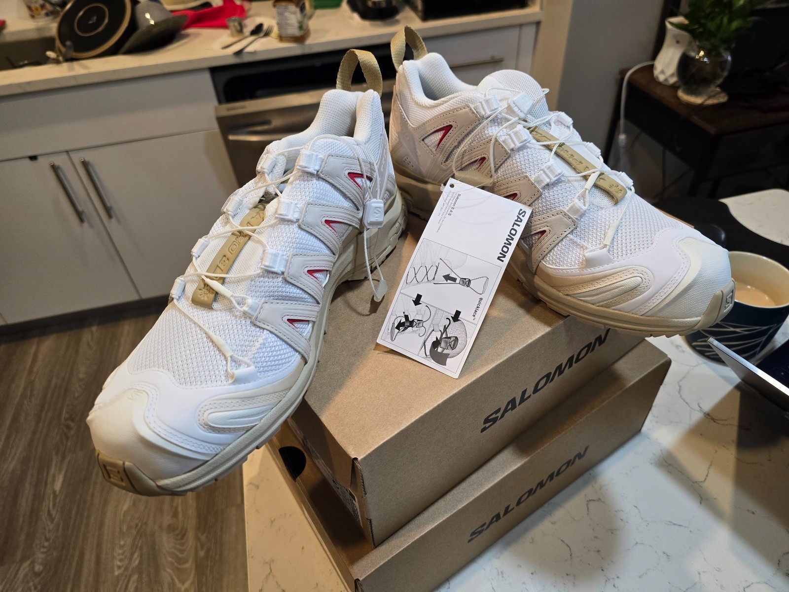 Salomon XA Pro 3D La Yaute bianco pepe rosso taglia 10 SNEAKERS TREKKING UOMO NUOVE