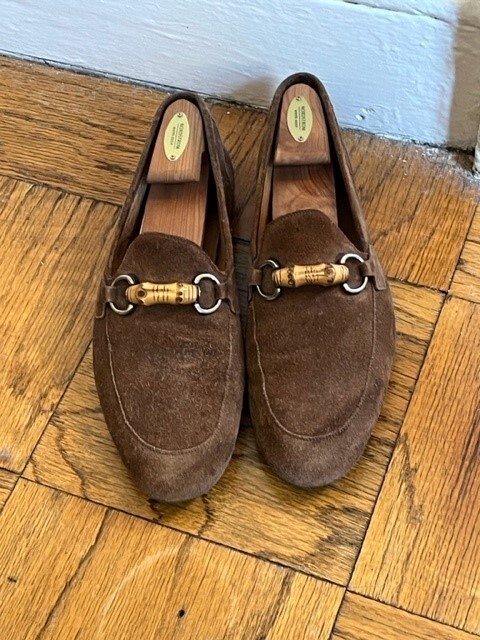 【関税&送料込】Gucci Brown Suede Slippers GUCCI Sol horsebit-detailed debossed shearling-trimmed suede