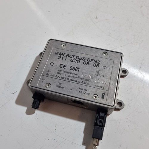 E84* Mercedes-benz C-klasse 203 Antennenverstärker Verstärker Antenne 2118200885