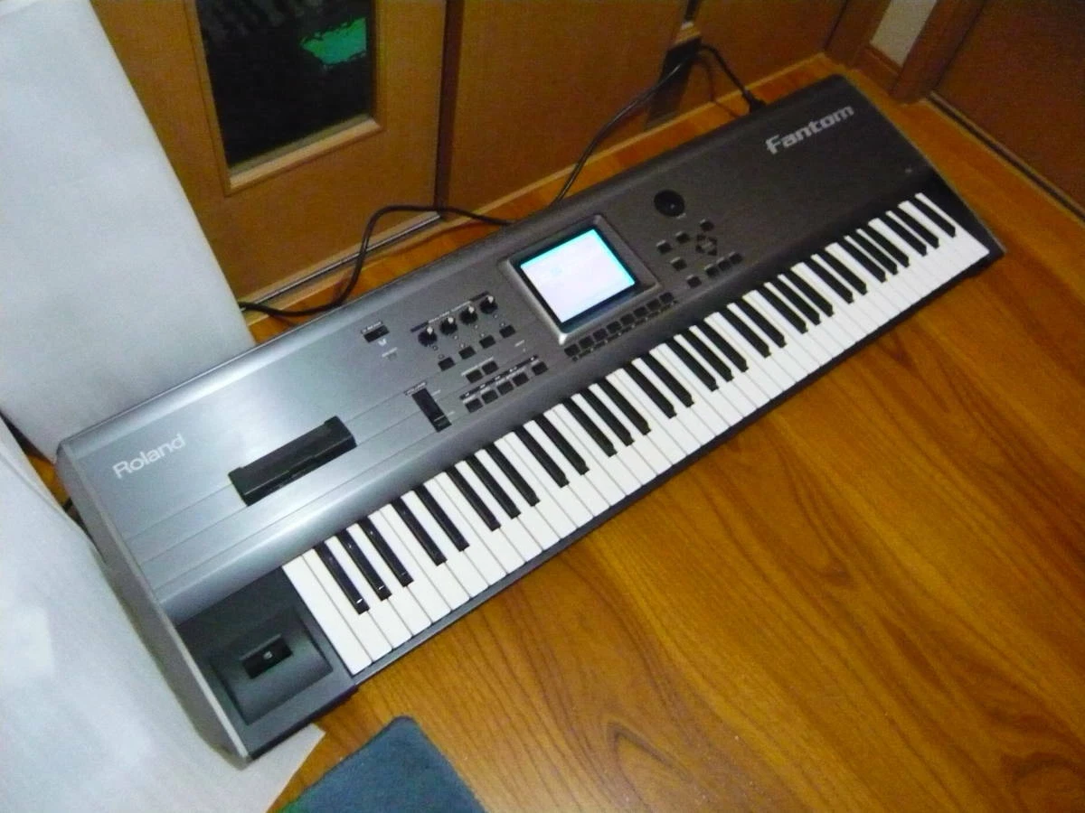 Roland Fantom FA-76 www.krzysztofbialy.com