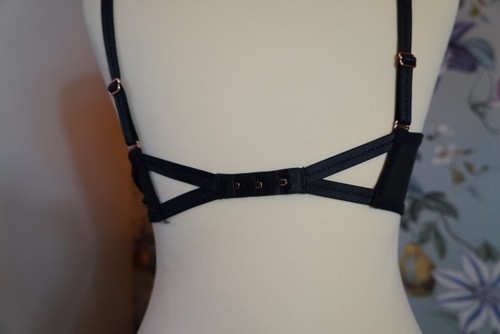 Gossard VIP Lavish Uplifting Balconette Black Bra Underwired 38E - Picture 10 of 22