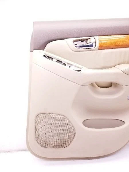 Lexus GX470 2006 montaje del panel de la puerta trasera del lado del pasajero  Foto 2 de 4