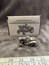 John Deere 110 Lawn Garden Tractor Round Fender PEWTER Speccast NIB foam Closed