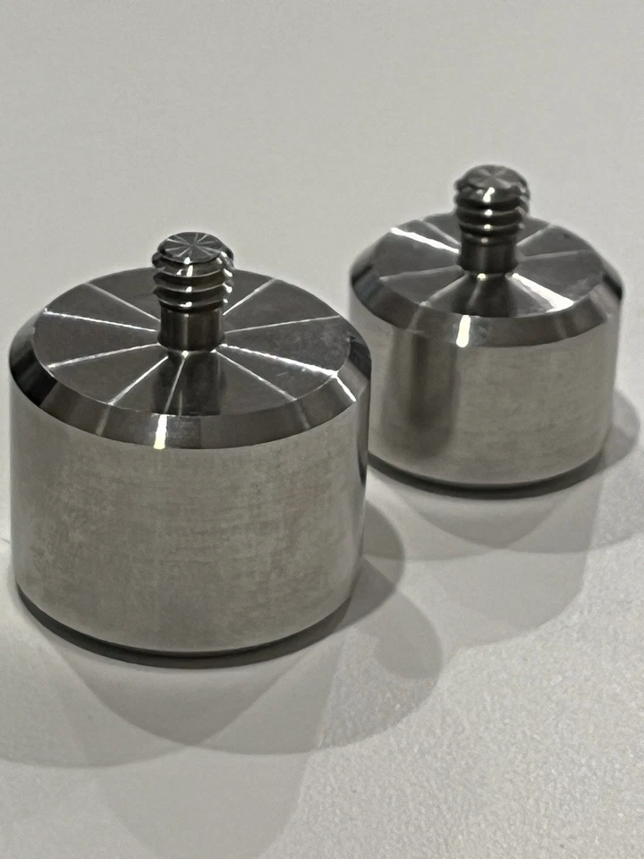 Zhiyun Crane 3-Axis Gimbal Stabilizer - Image 2 of 3