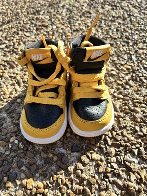 Nike Air Jordan 1 Retro High OG TD 'Pollen' sneaker,