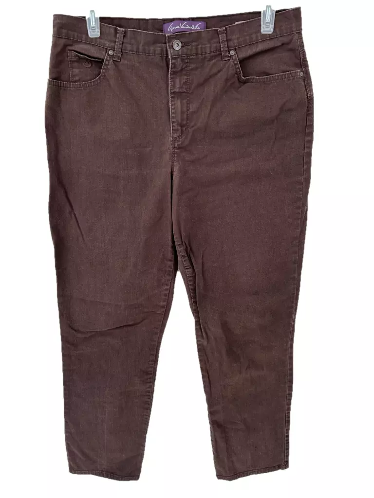 Gloria vanderbilt amanda jeans petite hotsell size chart