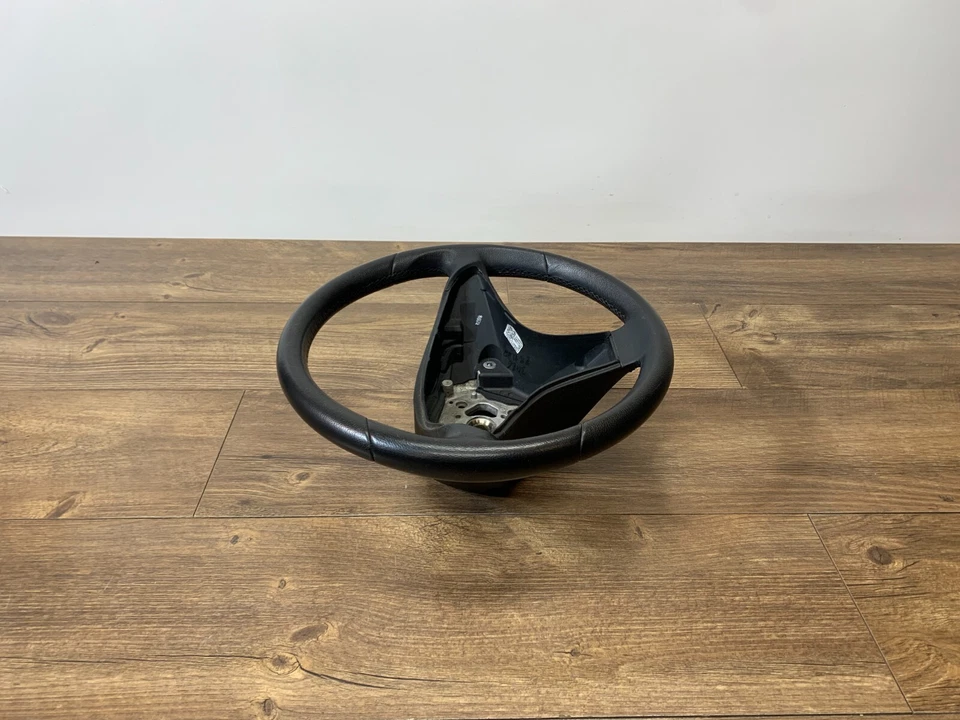 2009-2011 Mercedes SLK300 350 55AMG CLS 63AMG Leather Sport Steering Wheel OEM - Image 3 of 4