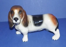 COOPERCRAFT * Vintage Basset Hound Figurine * 7" (18cm) Long * Dog *