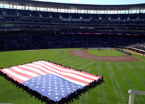 Minnesota Twins Target Field Opening Day Ceremony Photo MLB Baseball - Picture 3 of 3