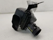 11-13 INFINITI M35 14-19 Q70 Passenger Air Cleaner Box Assy OEM 165001MC0E