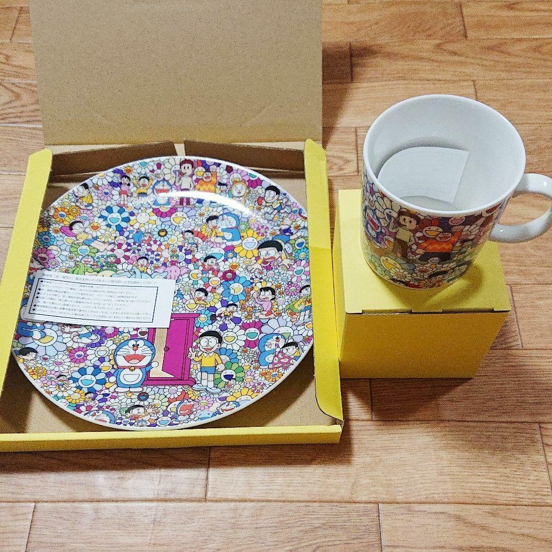 Takashi Murakami X Doraemon collaboration coffee mug + plate set