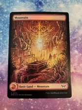 Magic the Gathering MTG DSK Mountain 275 Foil Near Mint