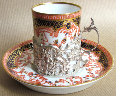 ROYAL CROWN DERBY 3985 MUSTER KAFFEETASSE / FILIGRAN SILBERHALTER (12487)