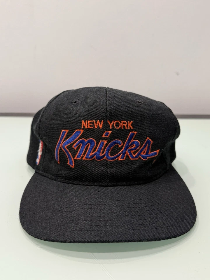 De colección Años 90 New York Knicks Deportes Especialidades Cúpula Negra Escritura Lana Raro Foto 4 de 4