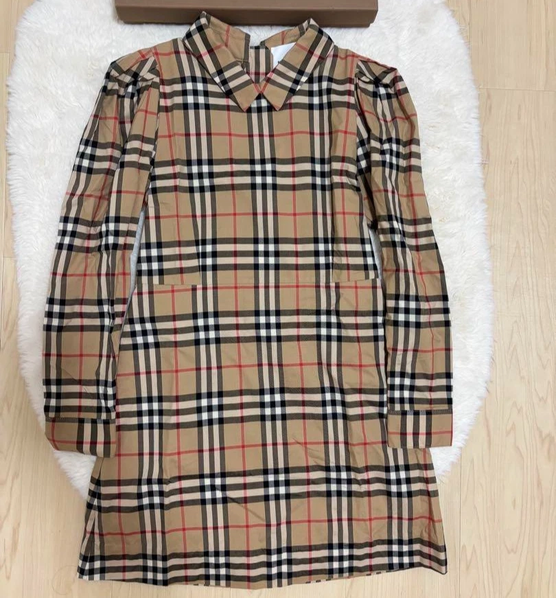 Auténtica Camisa de Vestir Burberry Niñas Nova Check Talla 10Y 140cm Foto 2 de 4
