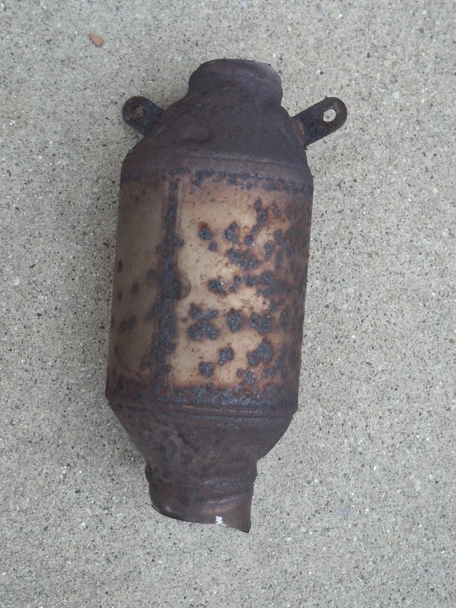Genuine OEM Car & Truck Catalytic Converters for Subaru for sale
