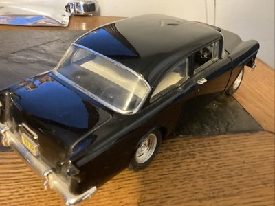 1/18 ERTL American Muscle 1955 Chevy Bel Air American Graffiti