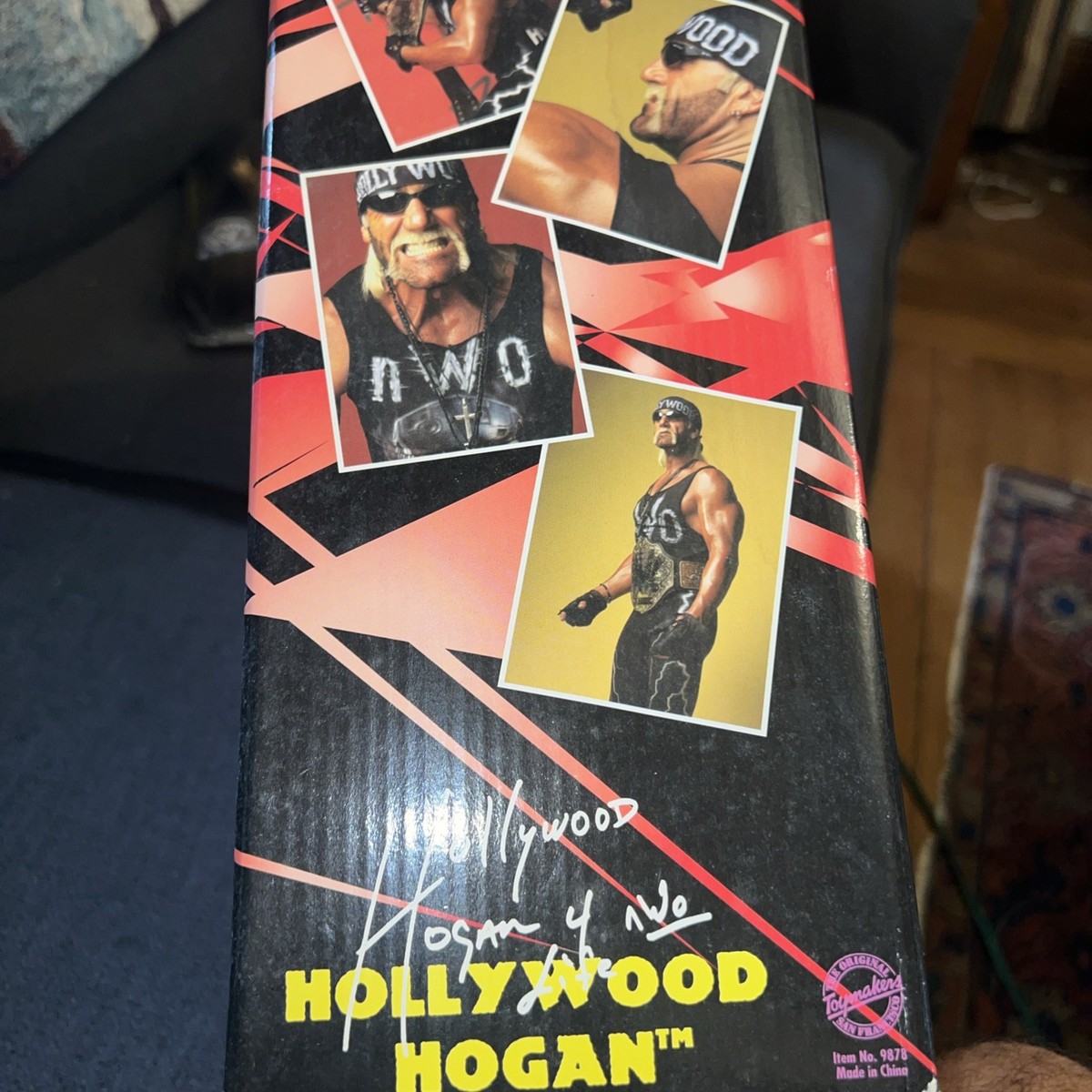 NEW 1998 WCW NWO Signature Series “Hollywood Hogan” Limited