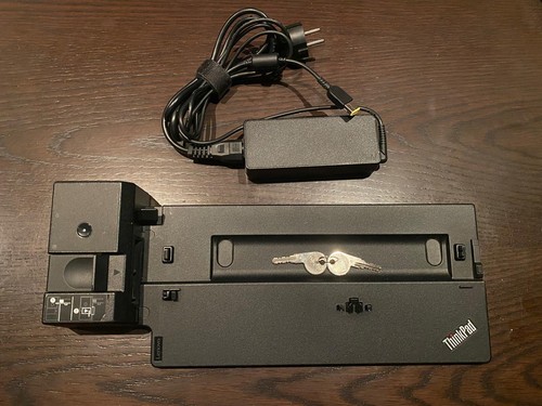 Lenovo ThinkPad Basic Dock Station Type 40AG W/Key and 90W Adapter
