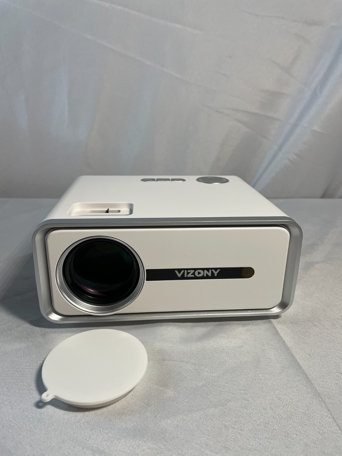 VIZONY DP04 White Portable Wi-Fi Bluetooth Display Zoom Mini Video Projector