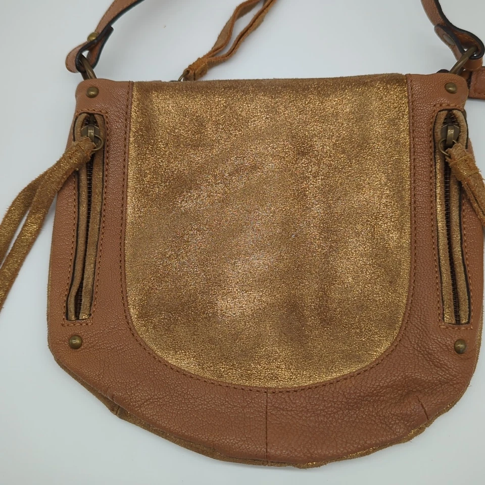 Bolso Bandolera TANO Marrón Dorado Gamuza Cuero Boho Hobo Hippie Rústico RARO Foto 2 de 4