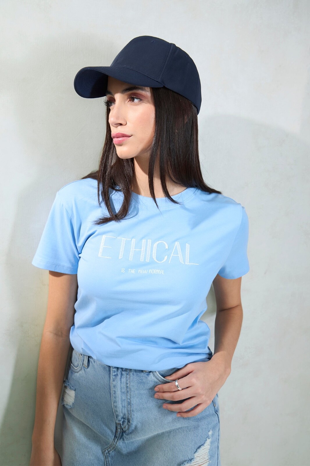 Trendy Casual Printed Unique Design Round Neck Tshirt for Womens and Girls