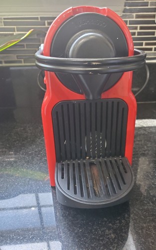 Nespresso Inissia C40 Espresso Coffee 