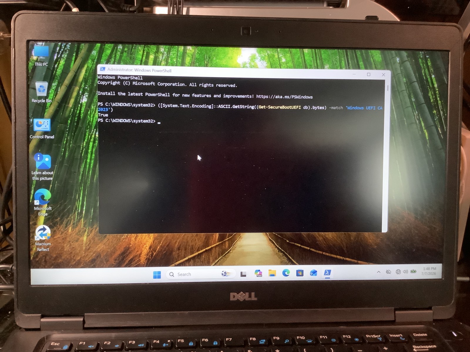 Dell Latitude 5480, 14-Inch Laptop, with Intel Core i7-7820HQ, 0 NVMe + SSD, Windows 11 Pro