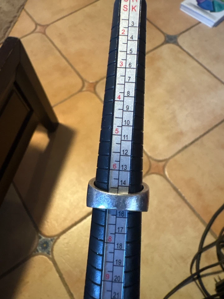 Граненое кольцо унисекс из чистого серебра Michael Dawkins размер 6,8 - Изображение 2 из 4