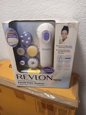 Revlon Fscial Care System Moisture Stay Cleanses And Exfollates Brand New 