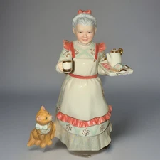 Lenox "Mrs. Claus Welcome" Classic Edition Figurine 2004 NIB