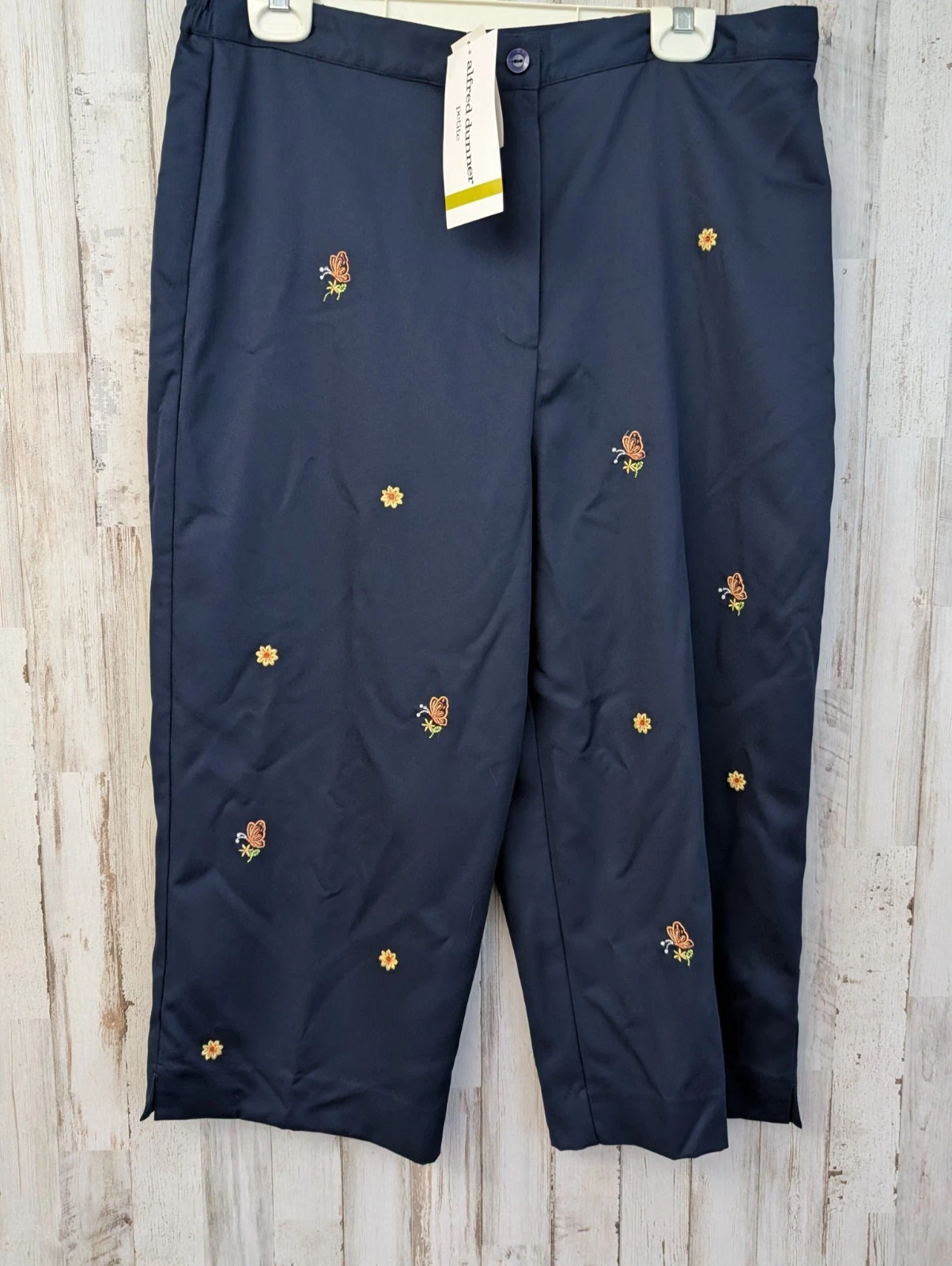 Alfred Dunner Capri Pants Womens 14P Petite Butterfly Embroidered Comfort NWT