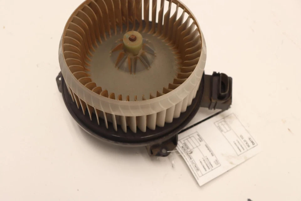 2011-2018 DODGE RAM 3500 FRONT A/C CONDITIONING HVAC BLOWER FAN MOTOR OEM - Image 3 of 4