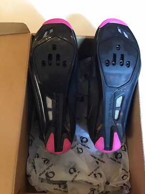 Pearl Izumi Sneakers Women's US 7  Black Cycling Shoes Select Road V5 Studio