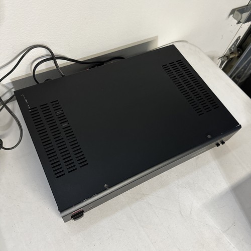 ADCOM MODEL GFA-535 II STEREO AMPLIFIER FOR PARTS Powers On No Left Side Sound - Picture 4 of 8