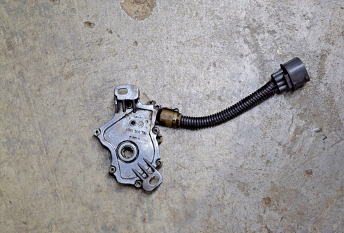 1999-2004 Land Rover Discovery 2 Neutral Safety Switch Transmission ...