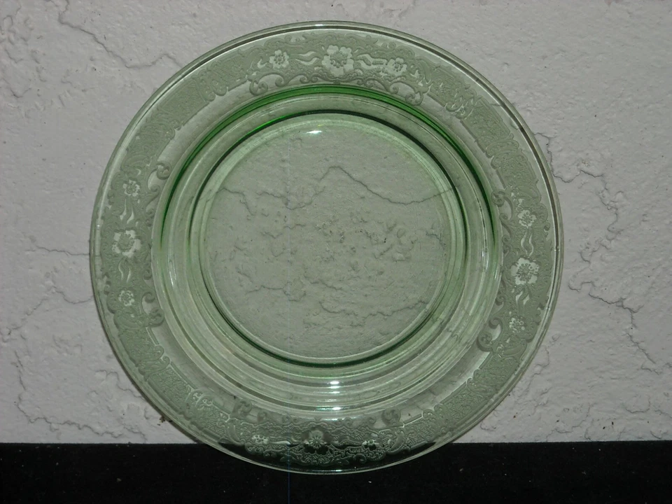Fostoria Vesper Bread and Butter Plate Green - Image 2 of 2