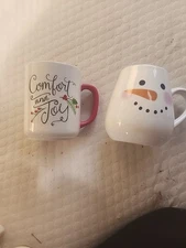 Christmas Coffee/cocoa Mugs Set Of 2 Snowman And Comfort And Joy