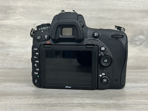 Nikon D750 fotocamera reflex digitale con obiettivo Tamron 18-270 mm (PO1018143) - Foto 4 di 12