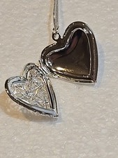 Pretty Silver Tone Hollow Out Heart Pendant Locket Necklace Keepsake Photo