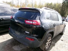 Used Deck Lid fits: 2018 Jeep Cherokee w/rear view camera privacy tint glass Gra